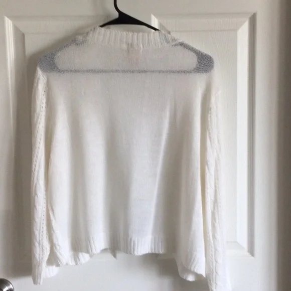 White Summer Wrap - Picture 4 of 8